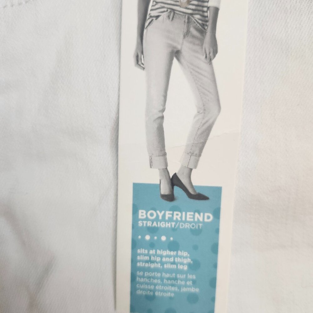 Old Navy Size 14 Tall Boyfriend Straight DROIT Cotton Blend Jeans White NWT - Picture 12 of 14